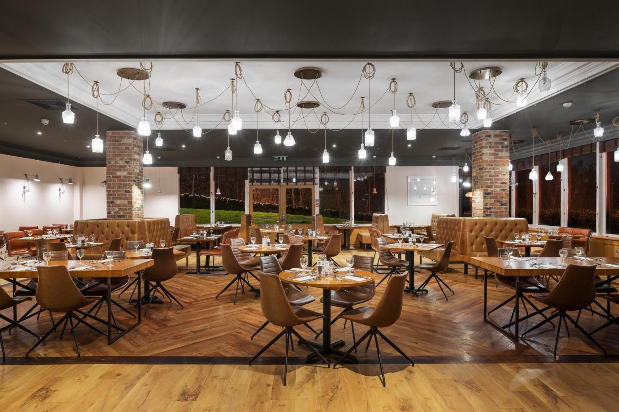 Holiday Inn Leeds Brighouse By Ihg Exterior foto